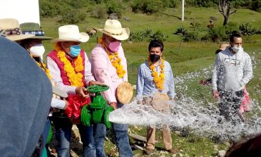 Alcalde de Villa Victoria inaugura 3 sistemas de agua potable en beneficio de 8 comunidades