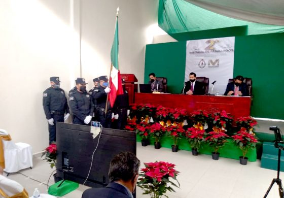 Vicente Estrada Palacios rinde buenas cuentas en su Segundo Informe de Gobierno
