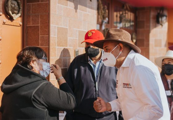 Apoyo decidido de  Marco Reyes para reactivar el comercio local en Zinacantepec