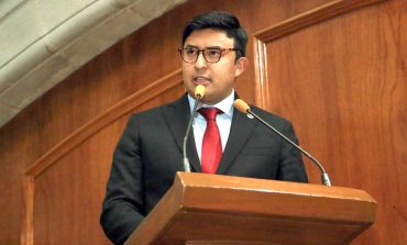 Despido del servicio público a quienes ostenten currículum falso, propone Iván Esquer Cruz