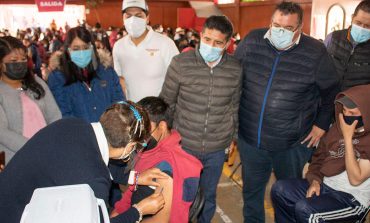 En Villa Victoria inicia jornada de vacunación para jóvenes de 18 a 29 años