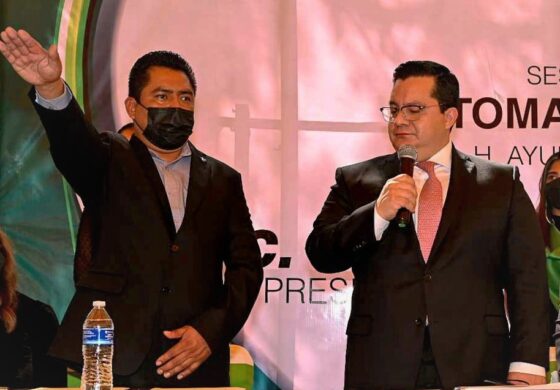Juan Leonardez Flores rinde protesta como presidente municipal de Malinalco