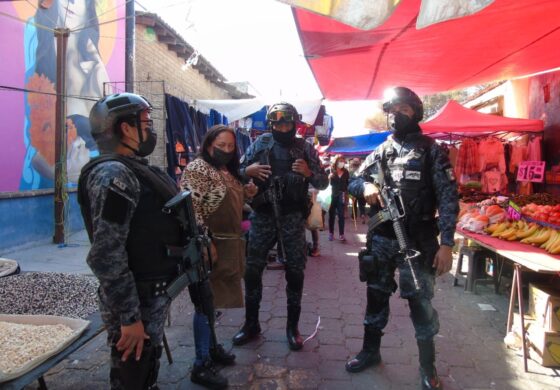 Fernando Flores pone en marcha “Operativo Tianguis” en Metepec