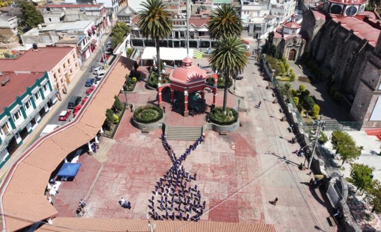 Con entrega de preseas, conmemoran el Día Internacional de la Mujer en Ocoyoacac