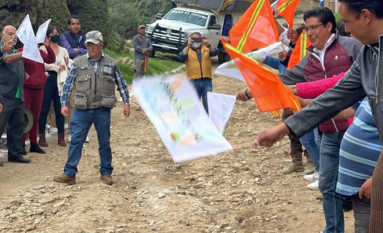 Trabaja Roberto Bautista en apoyo al campo