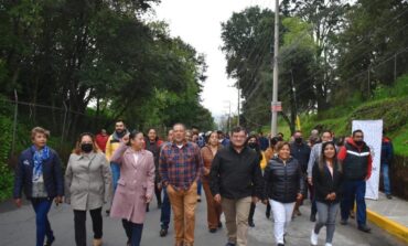 Entregan conjunto de obras y servicios en Colonia Juárez de Ocoyoacac