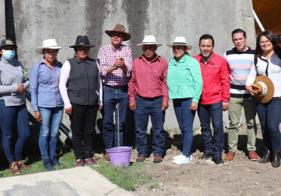 Felipe de Jesús Sánchez entrega obras de agua potable y electrificación