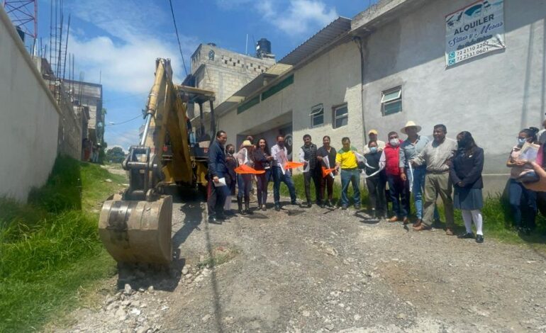 Llega otra pavimentación a San Pedro Zictepec
