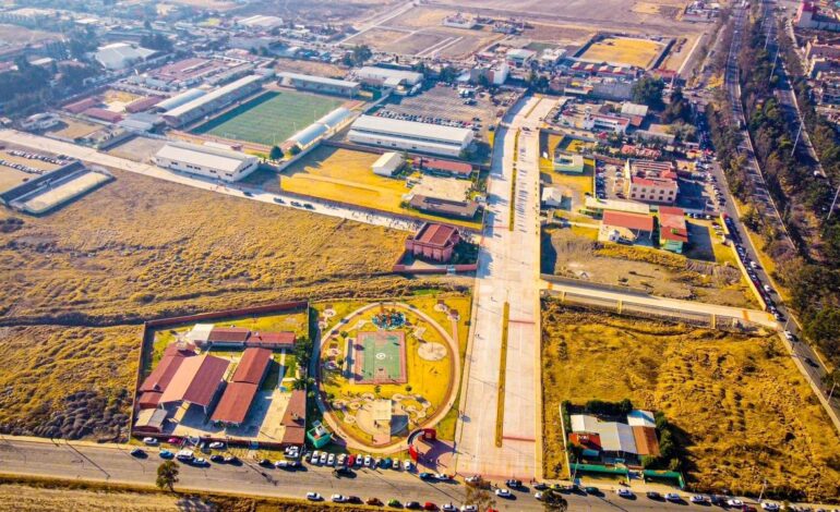 Con una inversión de 27 mdp, Abuzeid Lozano inaugura obras viales en zona escolar y administrativa