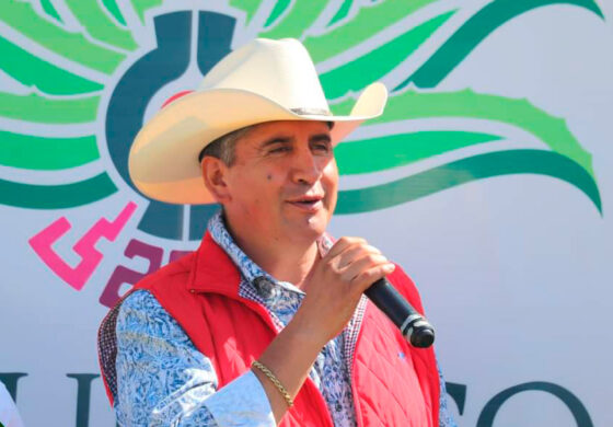 Alcalde de Jiquipilco pone en marcha obras de infraestructura eléctrica y saneamiento
