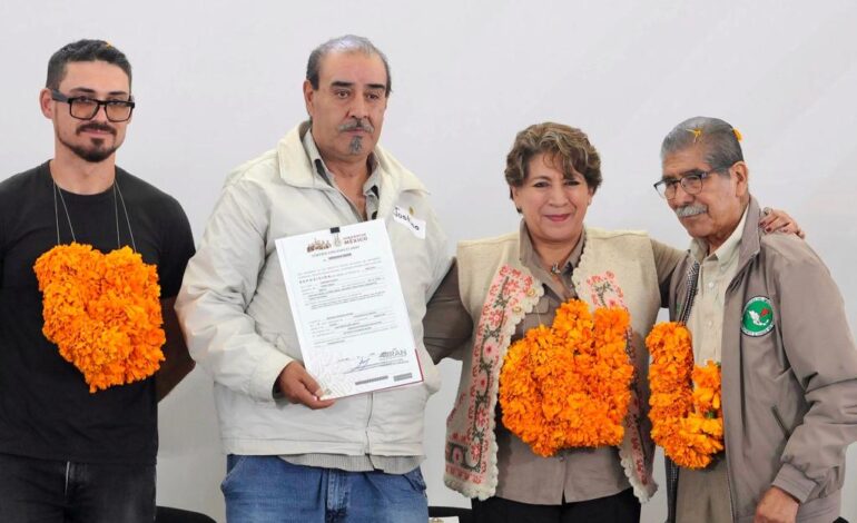 Entrega Delfina Gómez Álvarez 4 mil documentos agrarios  