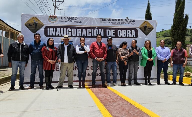 Roberto Bautista entrega dos importantes obras en Tenango del Valle
