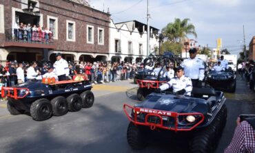 En San Mateo Atenco, más de 12 mil contingentes participan en el desfile conmemorativo de la Revolución Mexicana