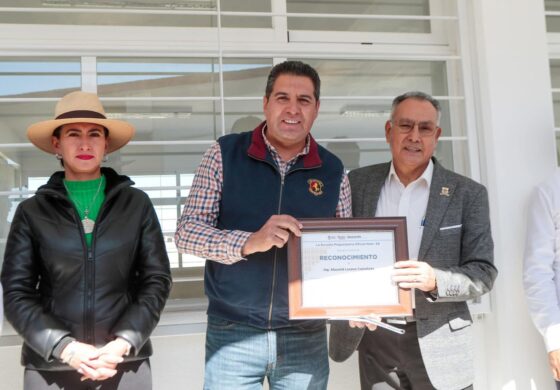 Gana Abuzeid Lozano dos premios a la gestión IAPEM para Ixtlahuaca