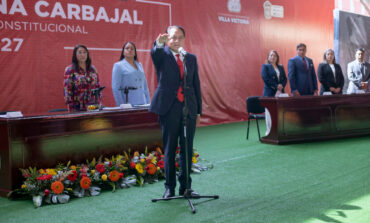 Mario Santana rinde protesta como presidente municipal de Villa Victoria