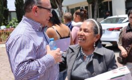 Reconoce Manuel Vilchis a las madres como pilares de la sociedad