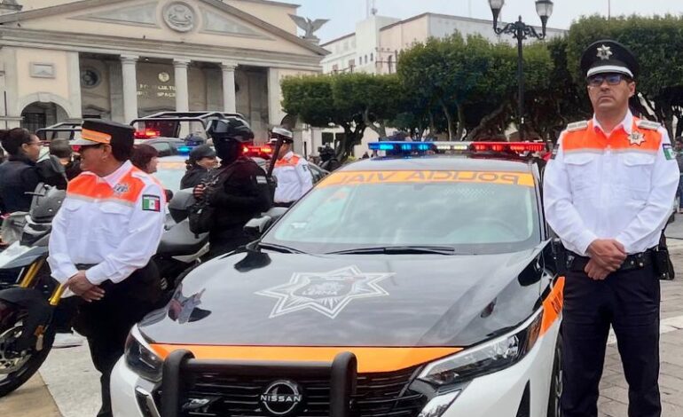 Fortalecen seguridad en Lerma; entregan vehículos y uniformes a la Dirección de Seguridad Pública y Tránsito