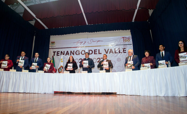 Roberto Bautista promulga Bando Municipal 2026