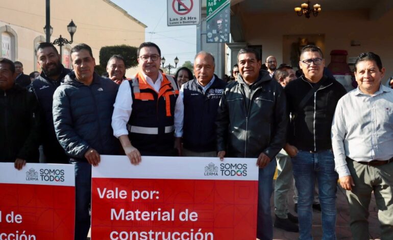 Impulsa Miguel Ángel Ramírez Ponce la transformación de Lerma con entrega de materiales para más de 100 calles