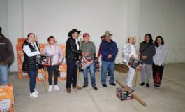 Mario Santana consolida programa de subsidios para el hogar en Villa Victoria