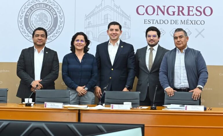 Congreso avala reducir de 15 a 8 categorías de la Presea Estado de México