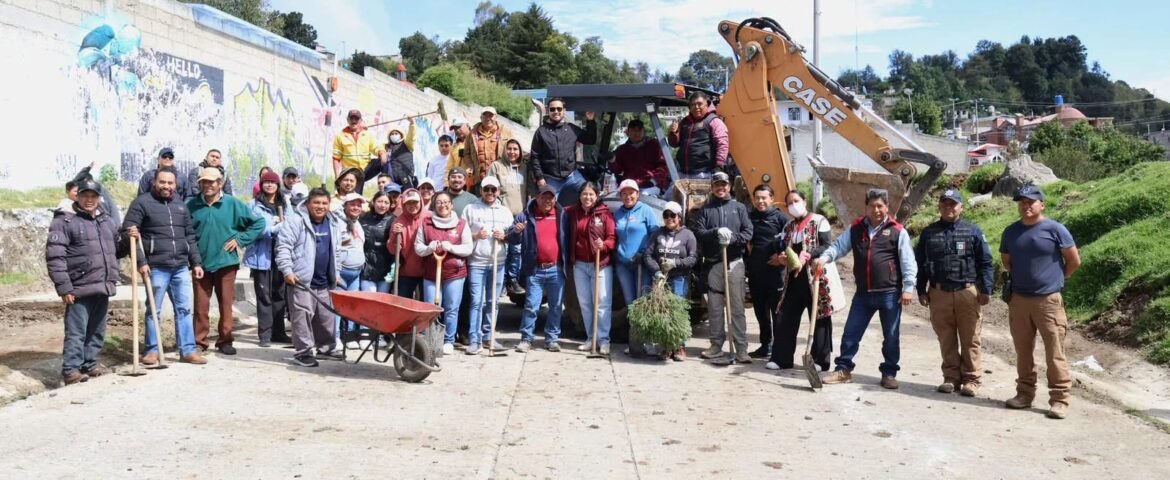 Berenice Carrillo lleva jornada de limpieza a Jiquipilco El Viejo para recuperar espacios públicos en Temoaya